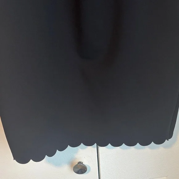 Topshop Black Scalloped Mini Dress - Picture 6 of 8